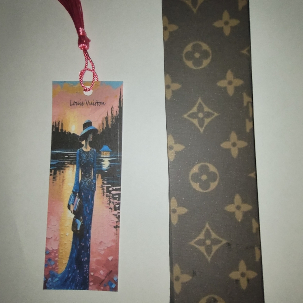 Louis Vuitton 6 inch Canvas Bookmark with original gift box